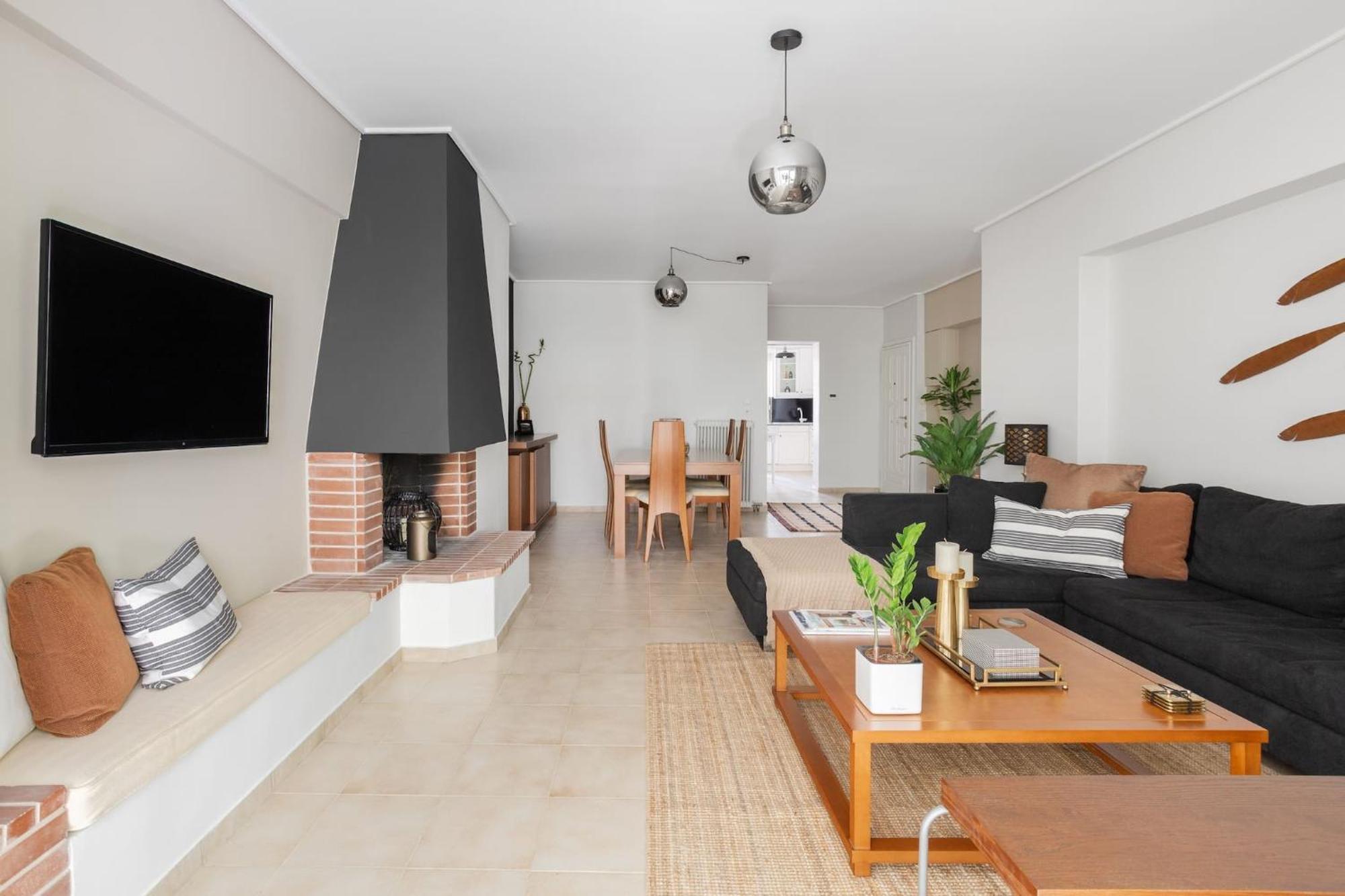 Fresh Detailed Stylish Apartment At Acropolis Athens Exterior photo