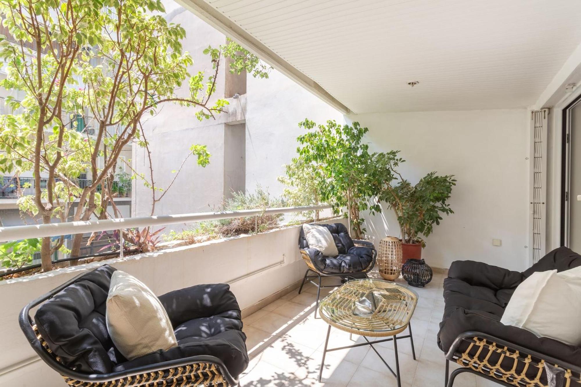 Fresh Detailed Stylish Apartment At Acropolis Athens Exterior photo
